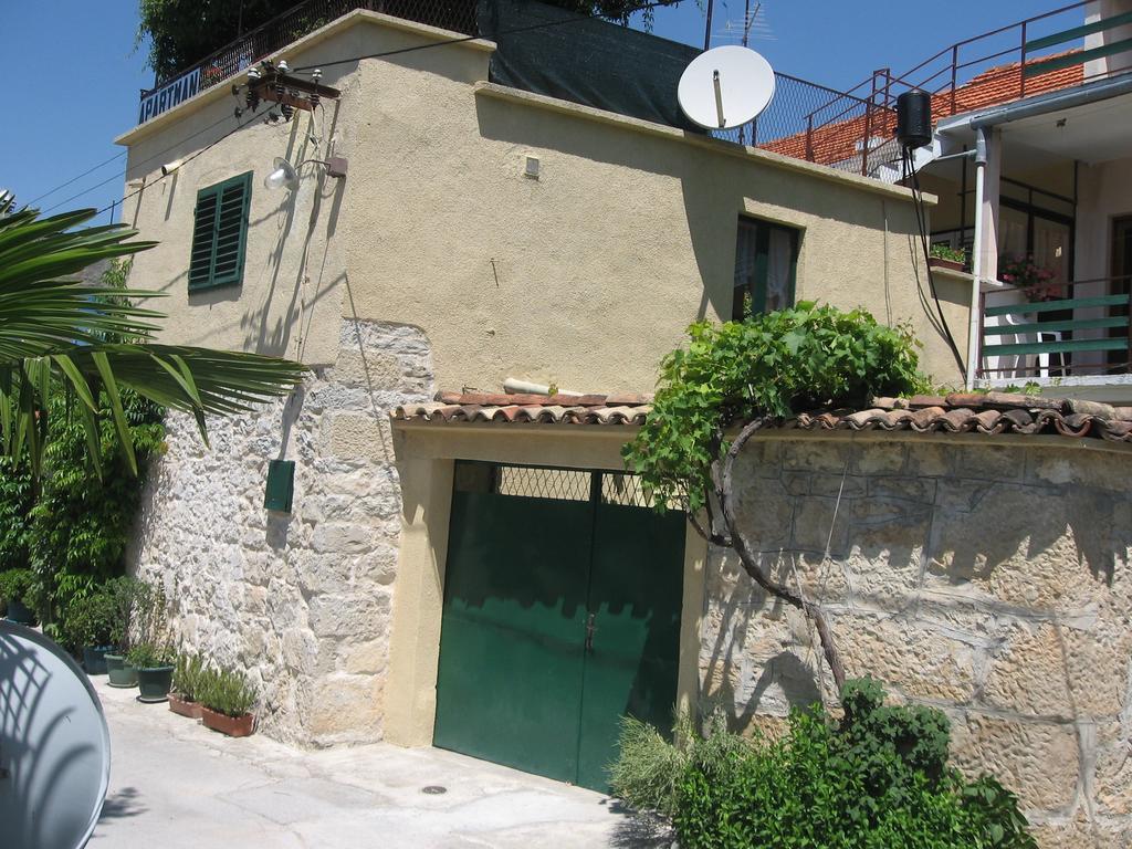 Apartments Darinka Skradin Camera foto