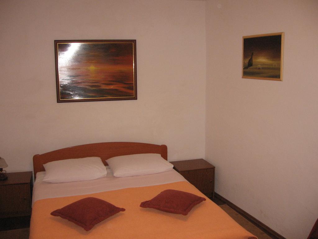 Apartments Darinka Skradin Camera foto