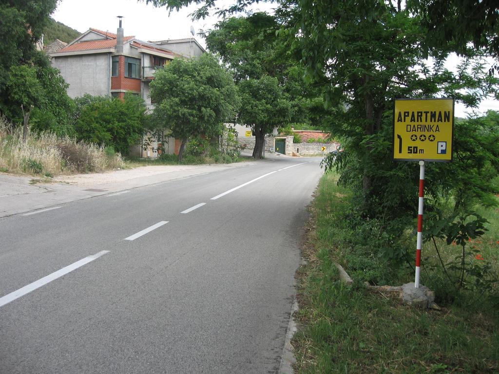 Apartments Darinka Skradin Esterno foto