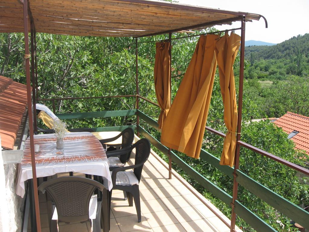 Apartments Darinka Skradin Esterno foto